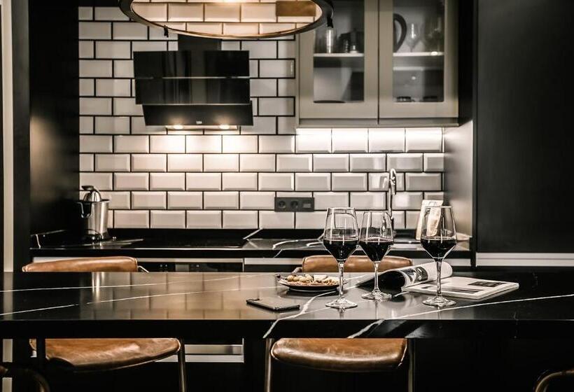 شقة غرفة واحدة, HO Puerta De Purchena