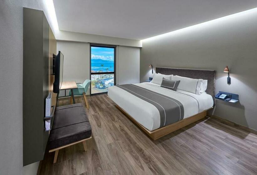 جناح سرير كينج, City Express Plus By Marriott Ensenada