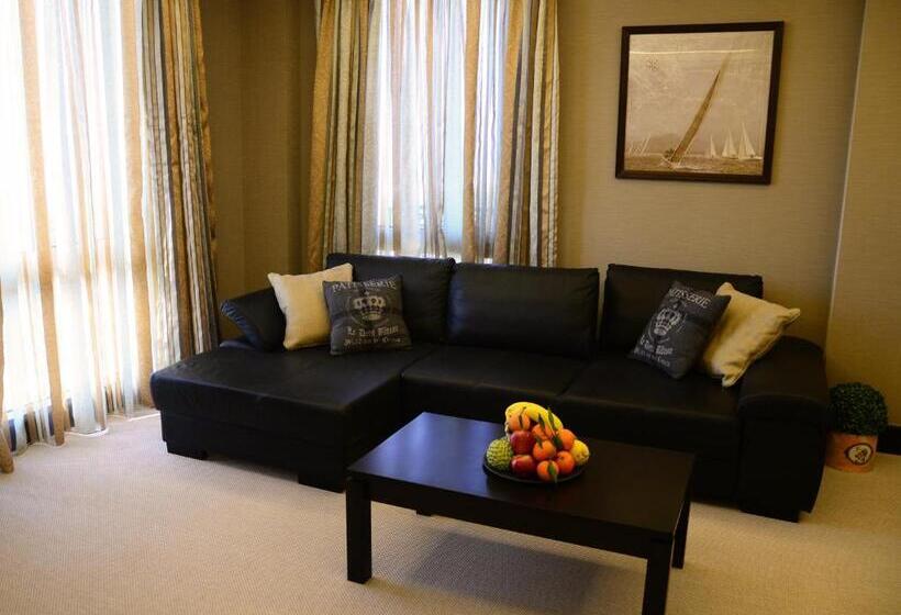 سوییت اجرایی, Lamunia