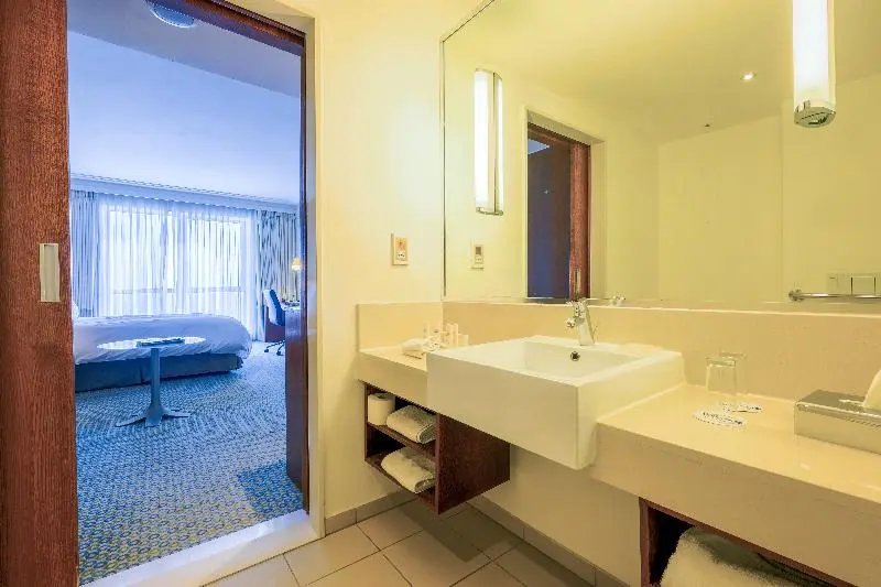 اتاق سوپریور با چشمانداز استخر, Radisson Blu Sandton Johannesburg