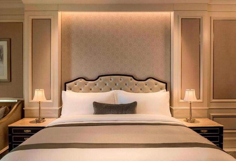 带城市景观和大床的豪华房间, The St. Regis Zhuhai