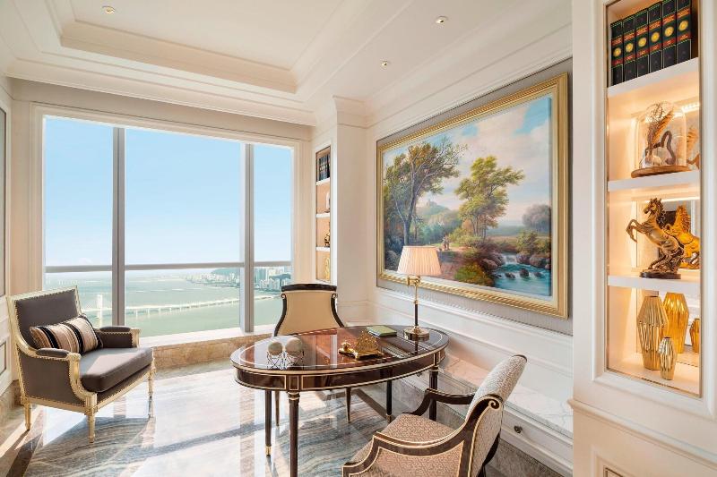 מיטת קינג בסוויטה, The St. Regis Zhuhai