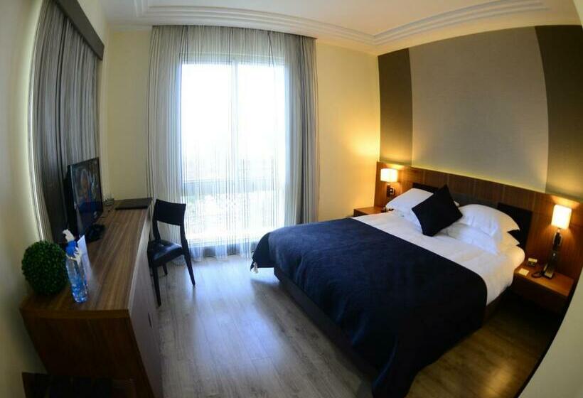 اتاق استاندارد با تخت بزرگ, Lamunia