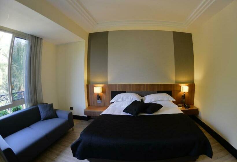 Deluxe Room Mountain View, Lamunia