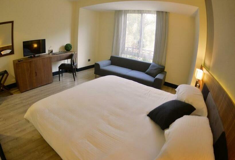 Deluxe Room Mountain View, Lamunia