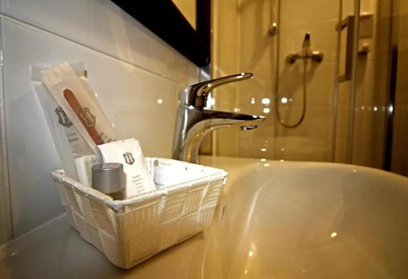 اتاق یک تخته با چشمانداز باغ, Penzion & Wellness Zoborska