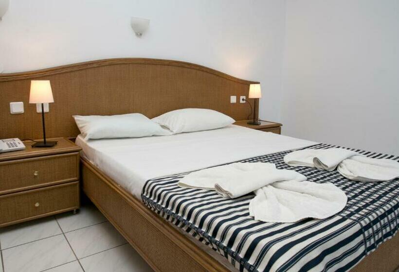 استودیوی استاندارد با چشمانداز دریا, Rodon House Apart