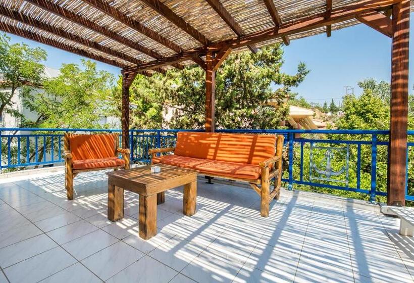 سوییت با چشمانداز دریا, Rodon House Apart