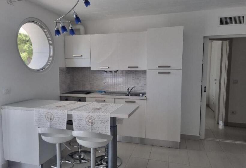 Апартаменты 2 Спальни, Appart Hotel Holiday