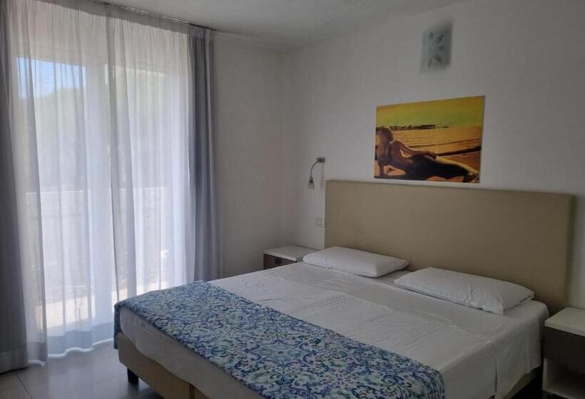 Apartamento 2 Dormitórios, Appart Hotel Holiday