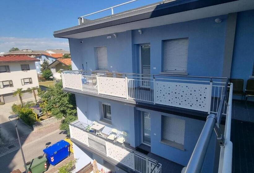 Apartamento 1 Dormitório com Terraço, Appart Hotel Holiday
