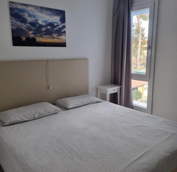 Апартаменты 1 Спальня, Appart Hotel Holiday