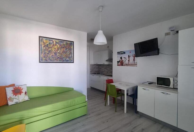 Апартаменты 1 Спальня, Appart Hotel Holiday