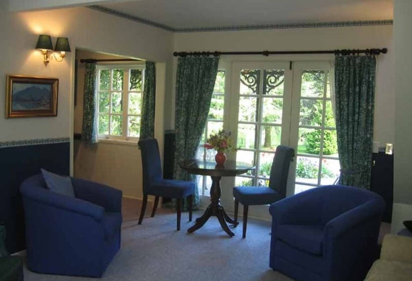 침실 1개 아파트, Trelawn Place