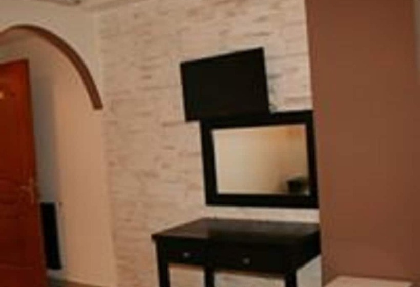 سوییت جونیور, 2 Horloges