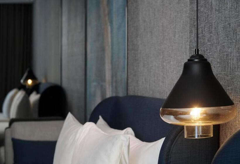 اتاق استاندارد سه نفره, Harbour 10