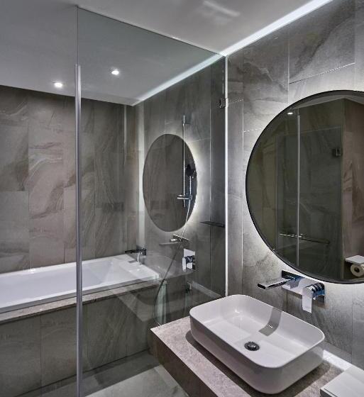 اتاق استاندارد چهار تخته, Harbour 10