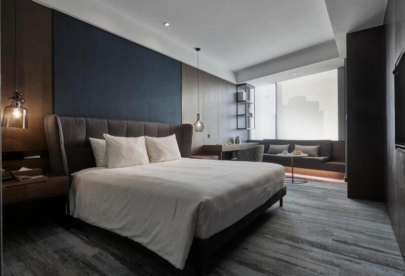 اتاق اجرایی, Harbour 10