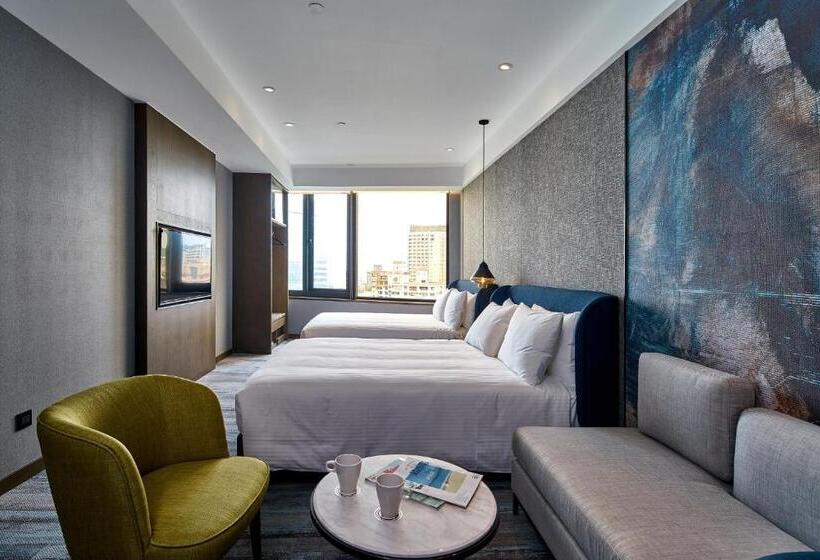 اتاق لوکس خانوادگی, Harbour 10