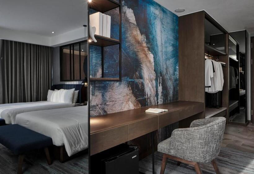 اتاق پریمیوم چهارنفره, Harbour 10