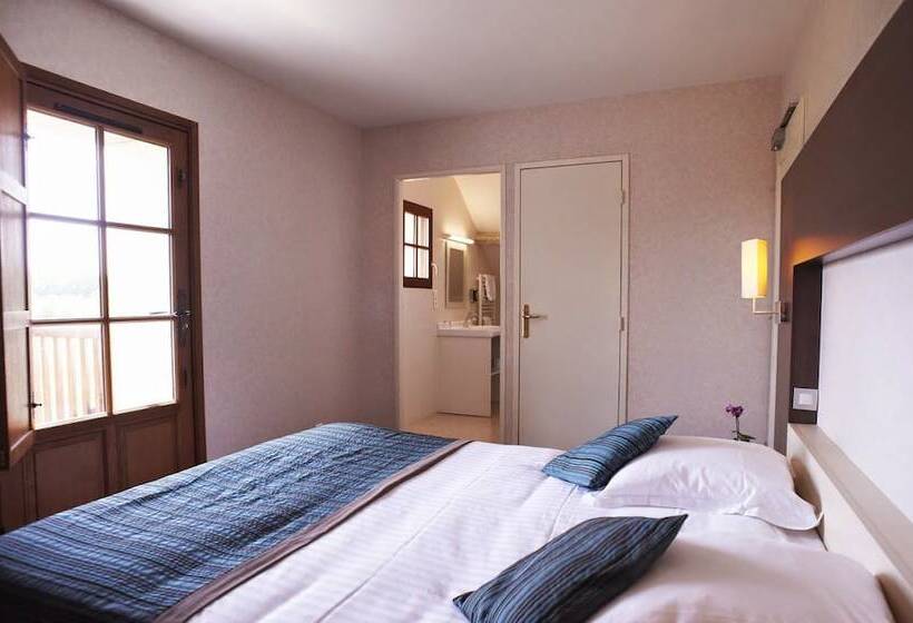 غرفة قياسية, La Ferme Du Blanchot