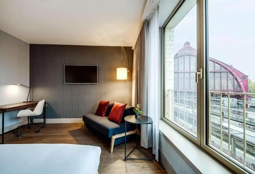 Premium room with view, NH Collection Antwerp Centre