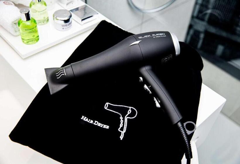 Premium room with view, NH Collection Antwerp Centre