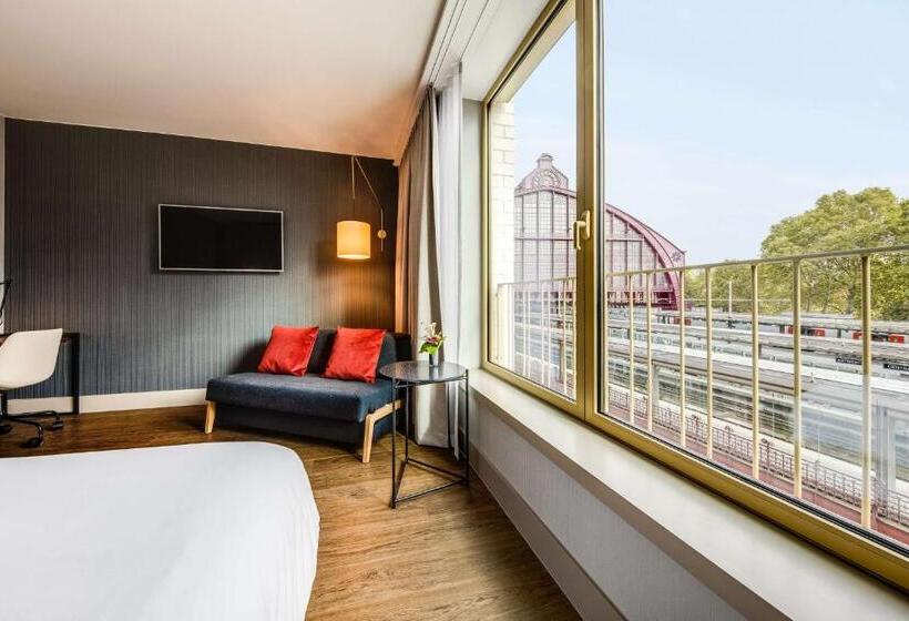 Premium room with view, NH Collection Antwerp Centre