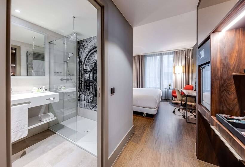 Номер Премиум, NH Collection Antwerp Centre