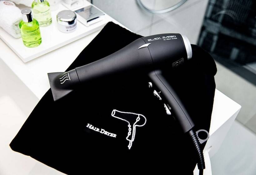 Premium room with view, NH Collection Antwerp Centre