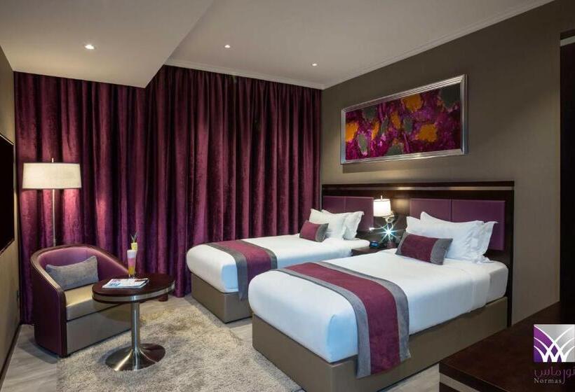 جناح جونيور, Normas