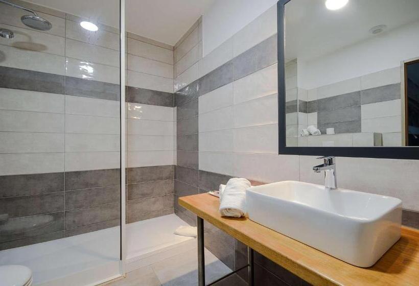 Номер Superior Кровать Кинг, Sure Hotel By Best Western Beziers Le Monestie