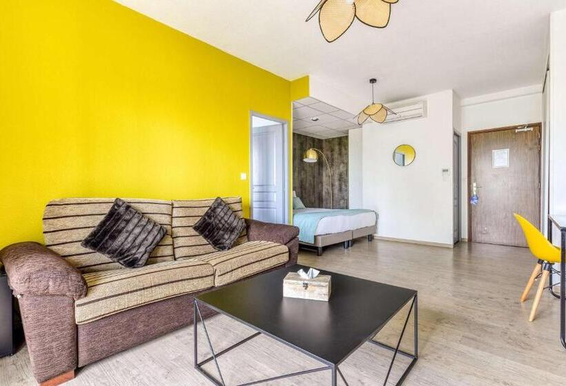 Quarto Familiar, Sure Hotel By Best Western Beziers Le Monestie