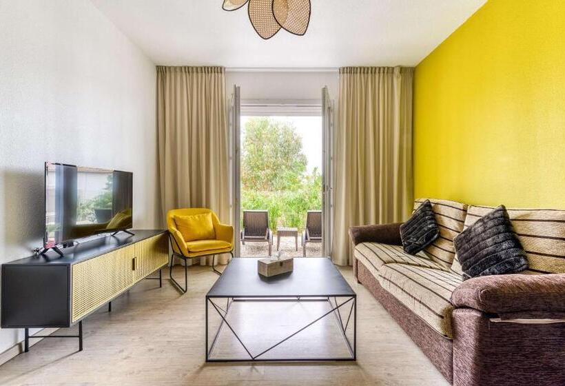 Семейный Номер, Sure Hotel By Best Western Beziers Le Monestie