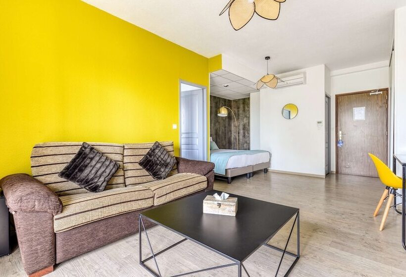 Семейный Номер, Sure Hotel By Best Western Beziers Le Monestie