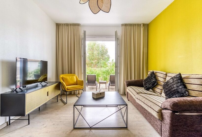 Quarto Familiar, Sure Hotel By Best Western Beziers Le Monestie