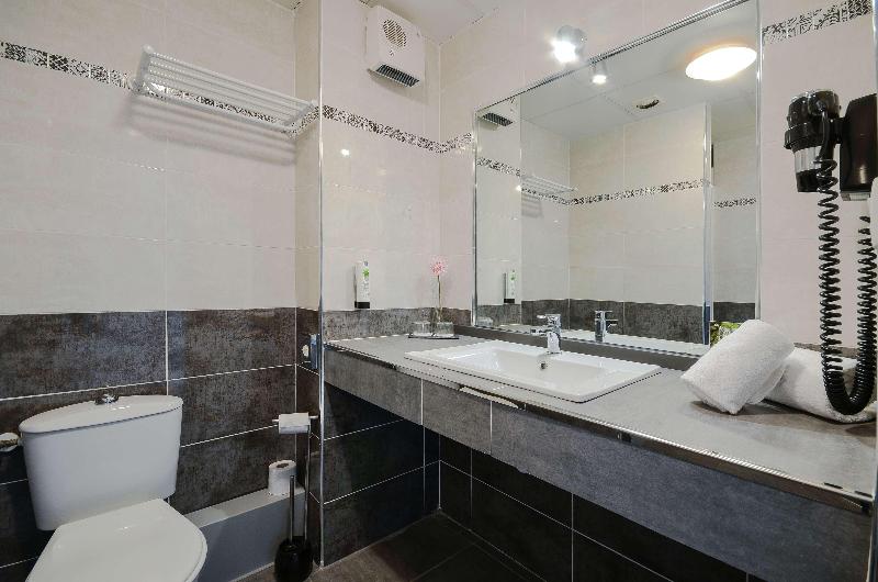 Номер Классика Кровать Кинг, Sure Hotel By Best Western Beziers Le Monestie