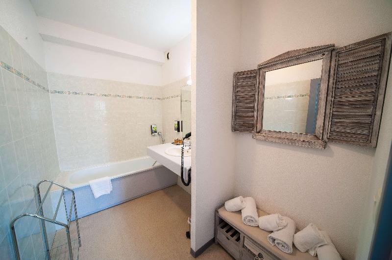 Семейный Номер, Sure Hotel By Best Western Beziers Le Monestie