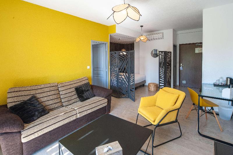 Семейный Номер, Sure Hotel By Best Western Beziers Le Monestie