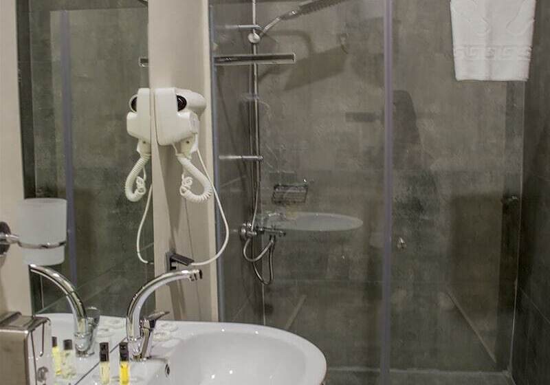 اتاق استاندارد, Legend Business Hotel Batumi