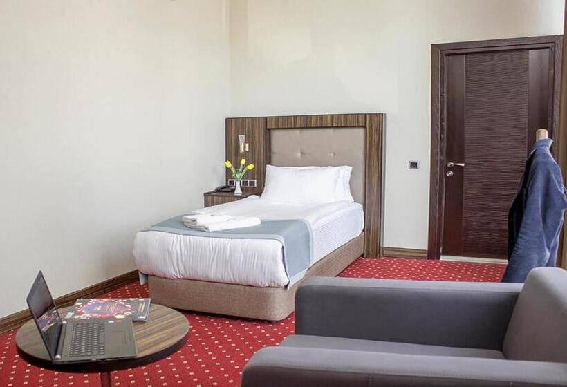 اتاق اکونومی یک تخته, Legend Business Hotel Batumi