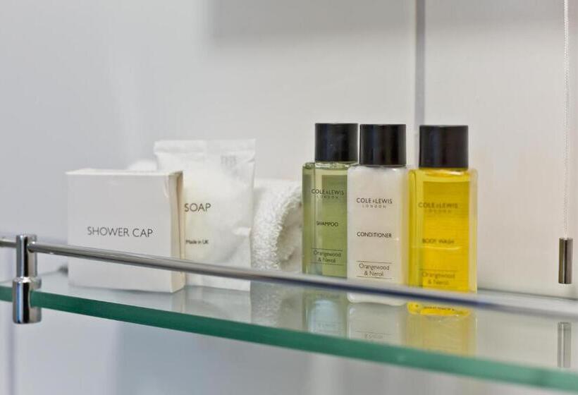 스위트 킹사이즈 침대, Broadlands Windermere