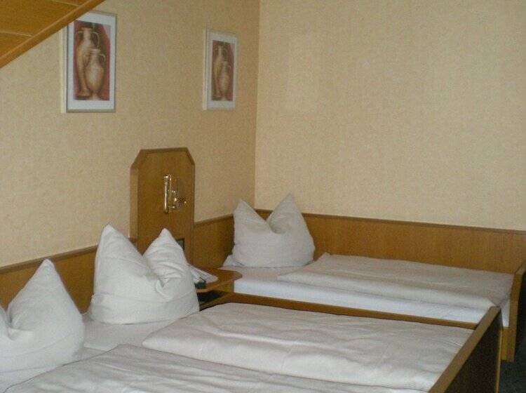 스탠다드 트리플 룸, Gasthaus Sonne Gbr