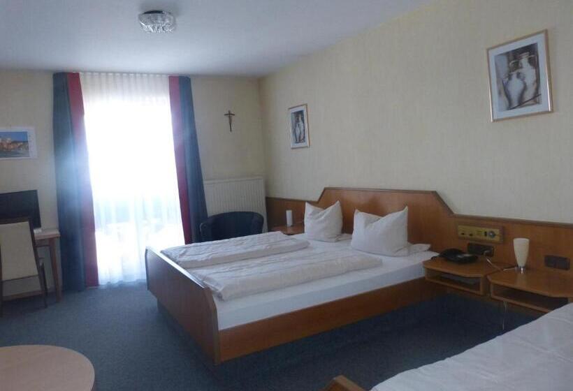 스탠다드 트리플 룸, Gasthaus Sonne Gbr