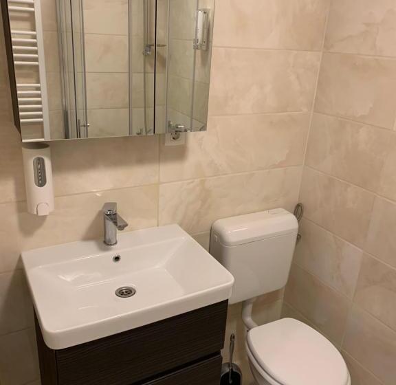 اتاق خانوادگی, Guesthouse Veranda