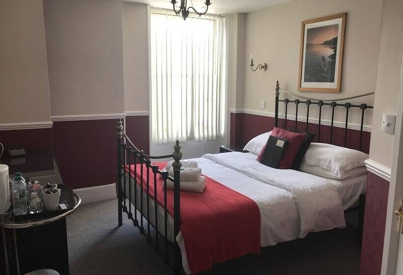 スタンダードルーム, Kempfield House