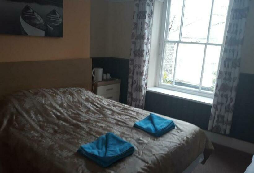 带共用浴室的标准房间, Llwynygog Guest House