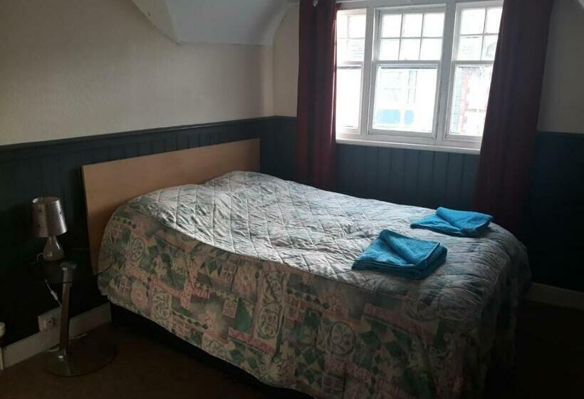 带共用浴室的标准房间, Llwynygog Guest House