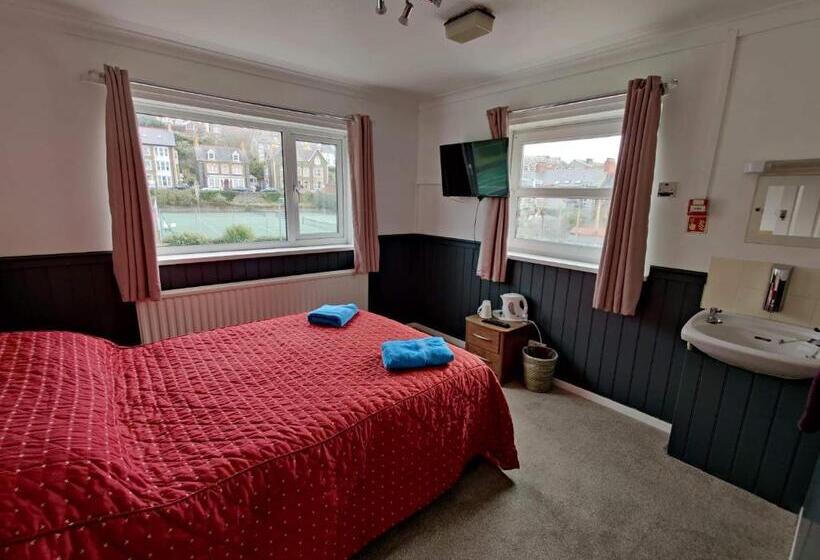스탠다드 룸 공동 욕실, Llwynygog Guest House
