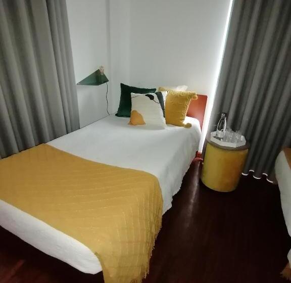 标准单人间, Residencial Imperial